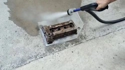 Парогенератор для чистки промышленных деталей