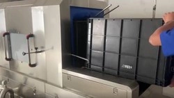 Автоматическая туннельная моечная машина для ящиков