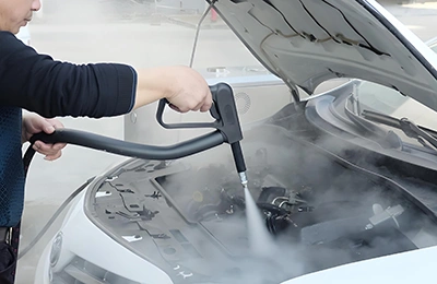 Пароочистка автомобиля