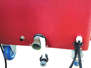 Парогенератор для чистки ковров и мягкой мебели