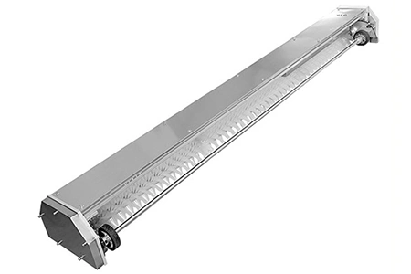 Полуавтоматический робот для чистки солнечных панелей