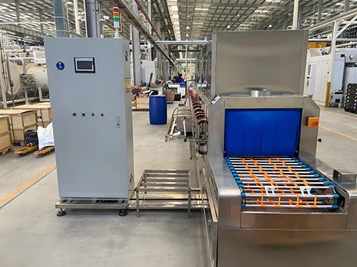 Автоматическая туннельная мойка для ящиков